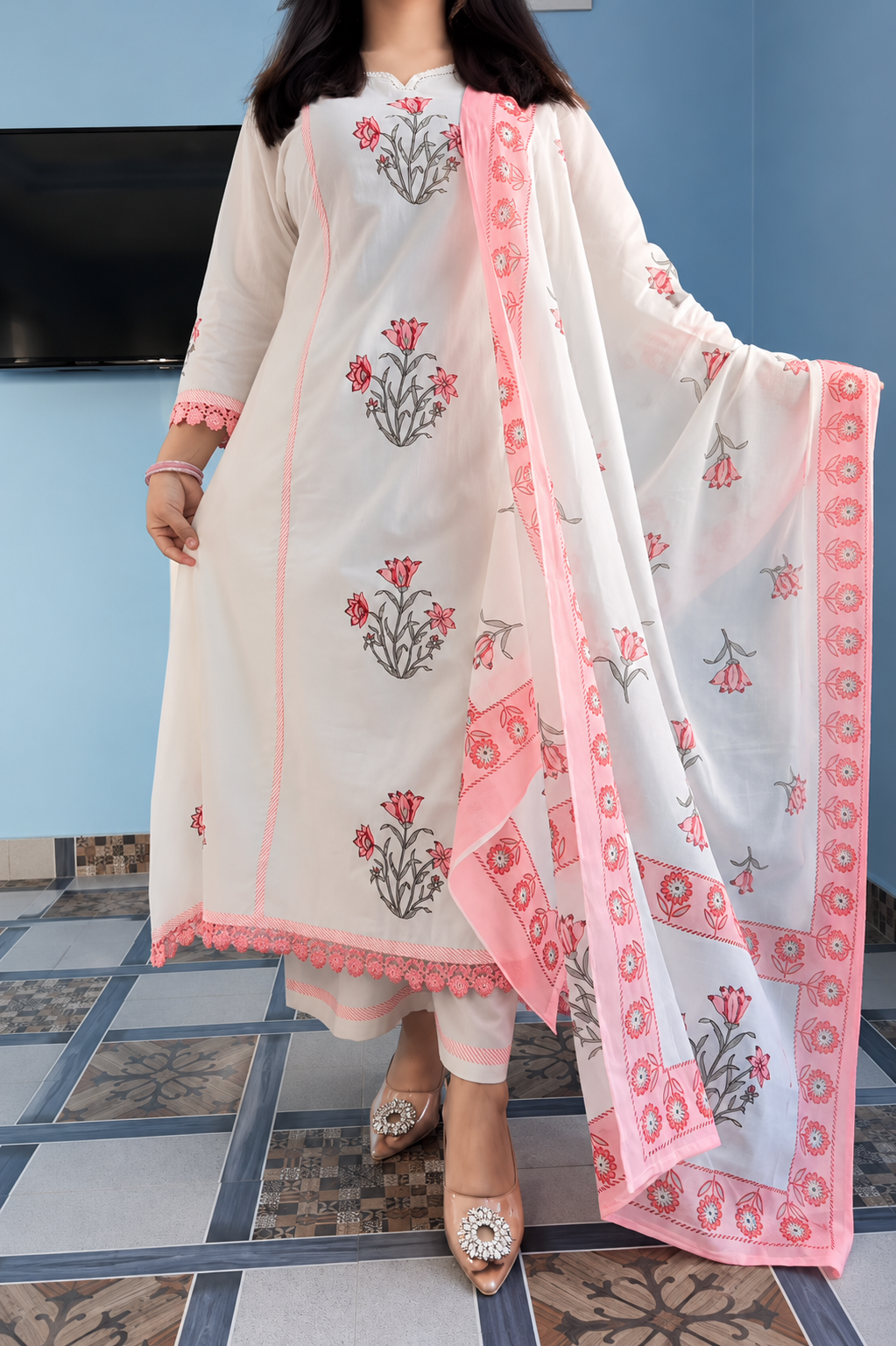 Jaipuri Off-White & Pink Floral Block Print Cotton Suit Set
