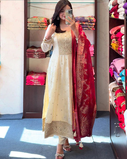Jashn-E-Bahaaraa Golden Zari Banana Silk Anarkali Suit with Banarasi Dupatta