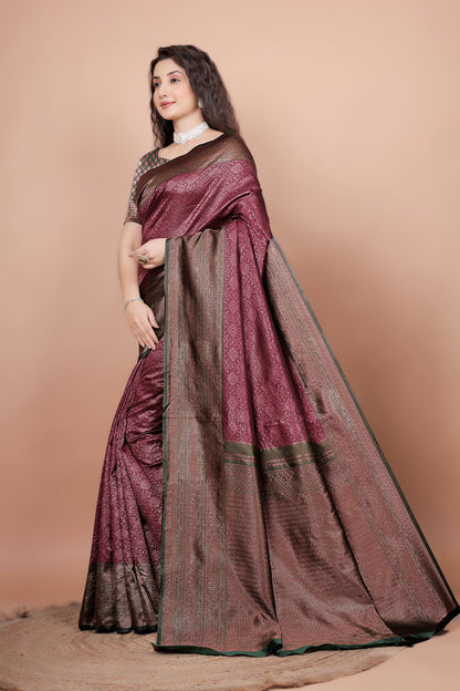 Side view of maroon jacquard saree showing green zari border