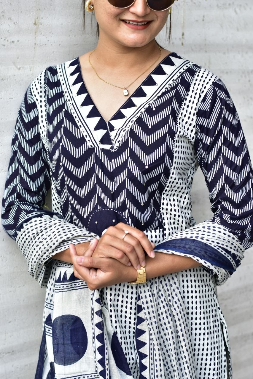 Premium Indigo Blue Zik-Zek Print Jaipur Cotton Kurti Pant & Dupatta Set